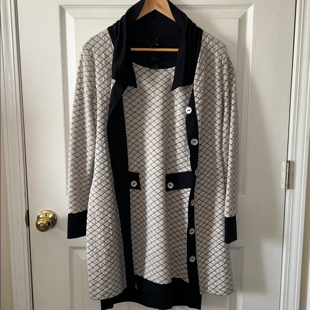 Sao Paulo Womens 2-Piece Knit Dress with Matching Button Down Jacket Size 6